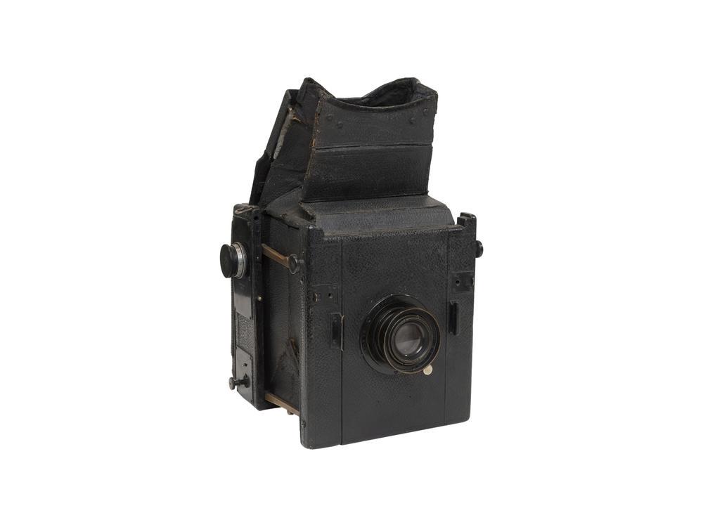 Curt Bentzin Klapp Reflex Primar Folding Camera Folding (1 of 2)