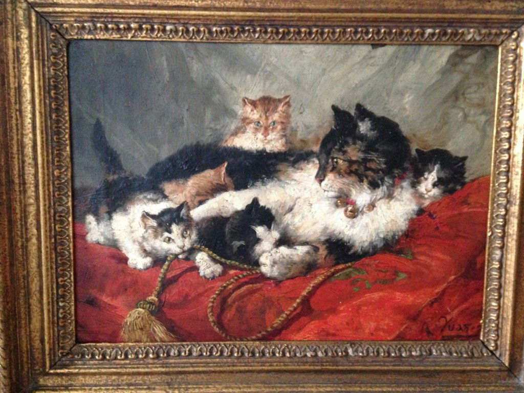 SIGNED R.YUANEZ (XX) Cats and kittens: Extraordinary painting, for cat lover. Mum with kittens. Oil on canvas signed low right r.YuanezSize:14 inches (h) x 17.5 inches (w) 13 inches (h) x 17 inches (w) canvasPlease do not hesitate to conta