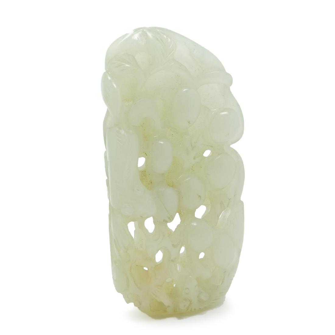 19/20TH C. JADE CARVING OF MOUSE & FRUIT (1 of 5)