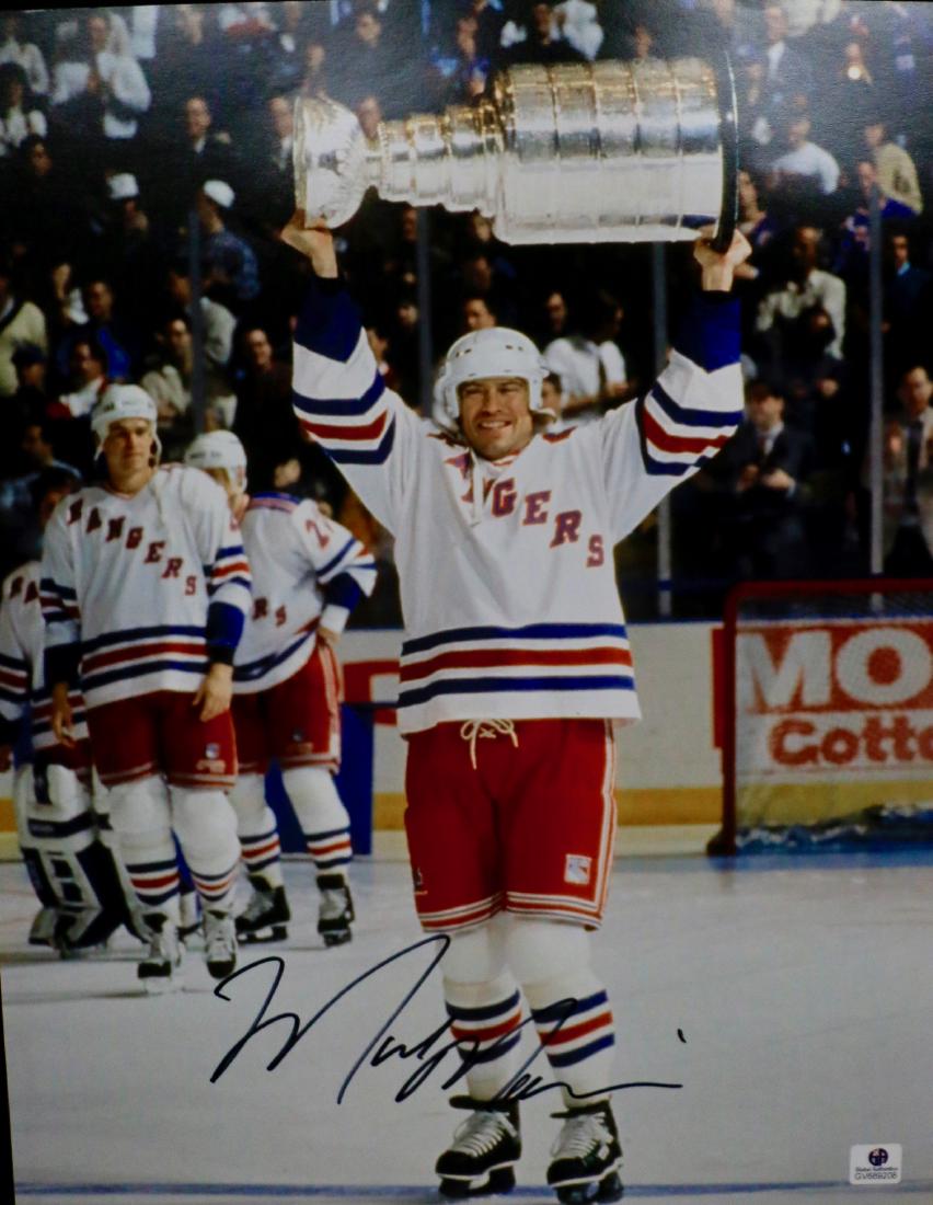 MARK MESSIER (1 of 1)