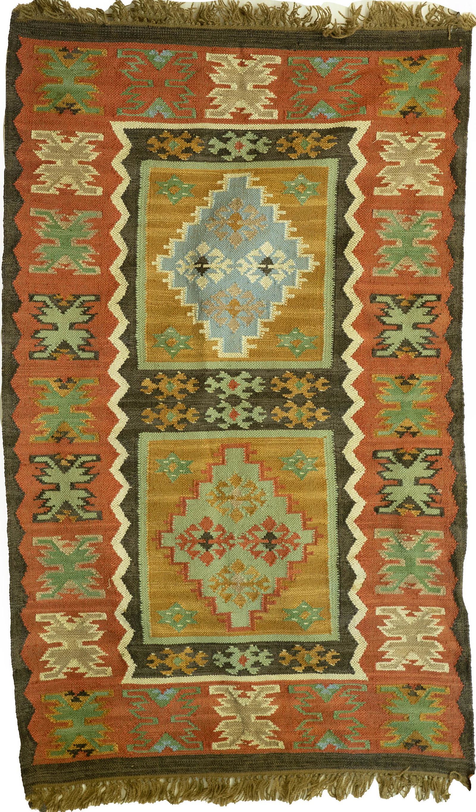 An Antique Kilim Rug: An Antique Kilim Rug 155 x 97 cm