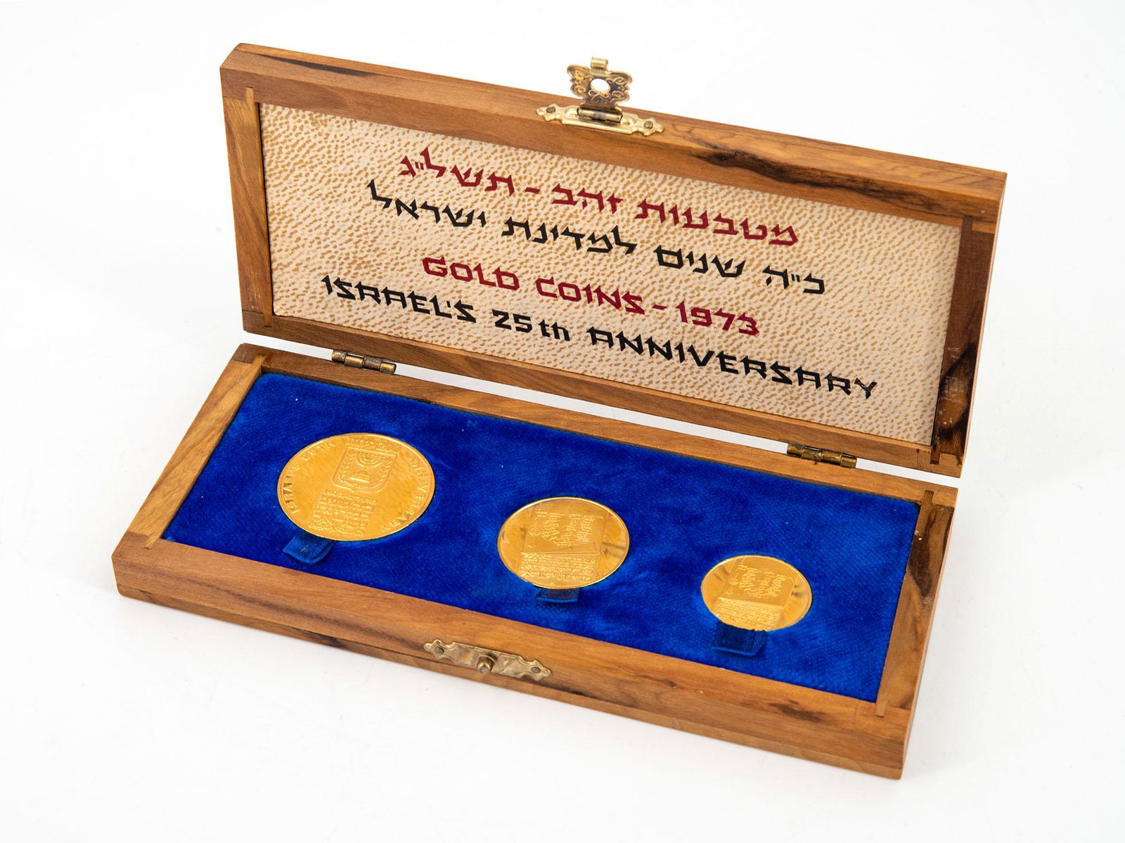 A Set of Three Gold Coins "Israel's 25th Anniversary", (1 of 3)