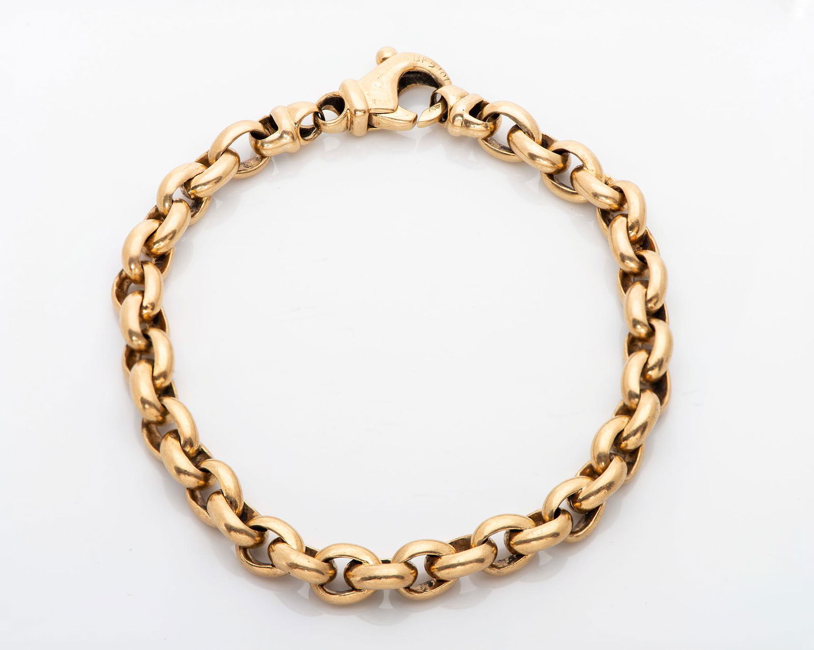 An 18K Gold Van Cleef & Arpels Vintage Bracelet (1 of 3)