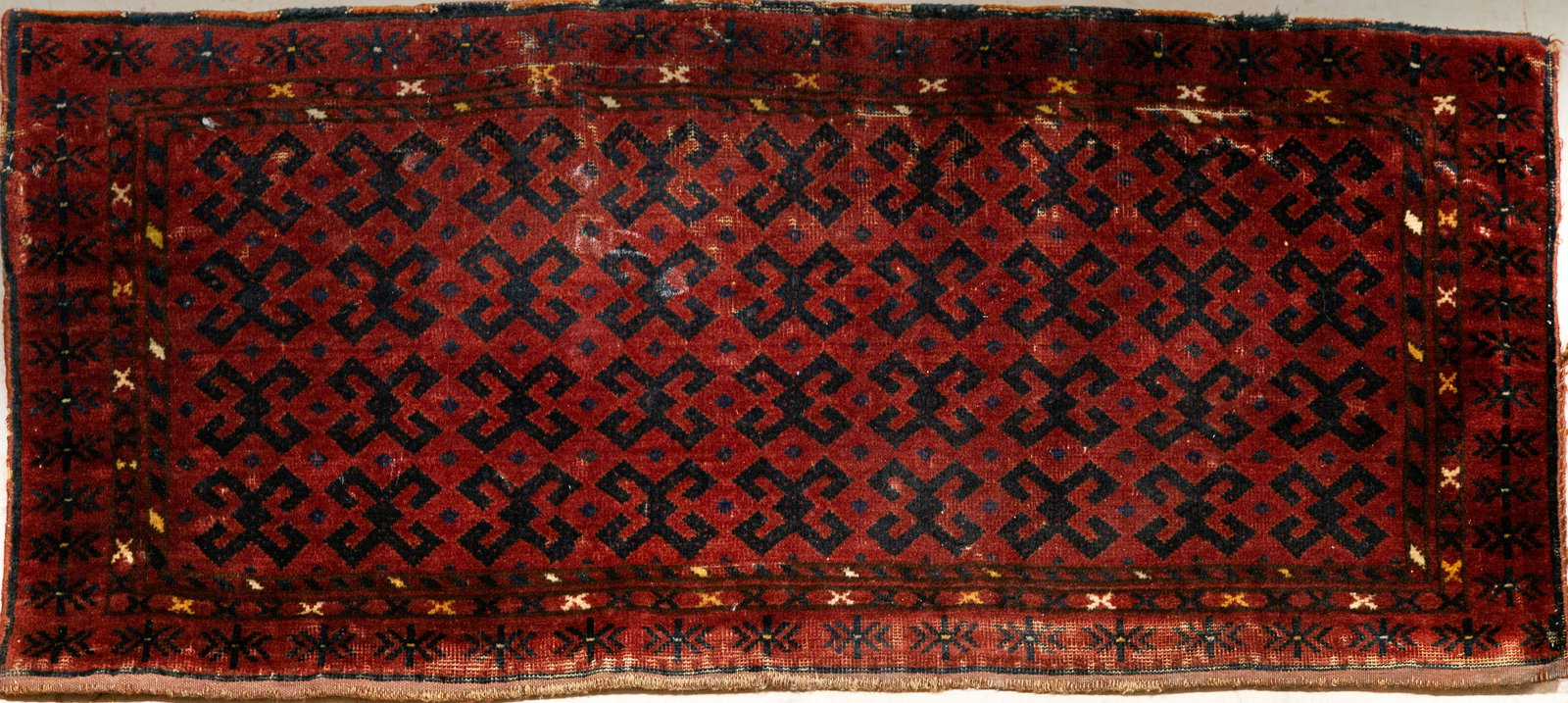 Antique Turkmen Saddle: Antique Turkmen Saddle Condition: For a detailed condition report, please contact us at info@hammersite.com