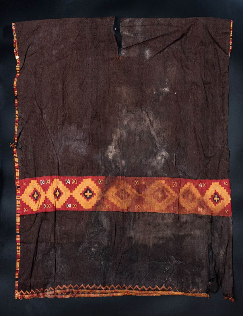 A Tunic (Unku) Decorated with a Diamond Waistband, Highlands, Peru, Late Horizon, 1450-1550 CE: A Tunic (Unku) Decorated with a Diamond Waistband, Highlands, Peru, Late Horizon, 1450-1550 CE Imperial Inca Multicolored camelid fiber in plain weave weft face with interlocked tapestry and eccentric