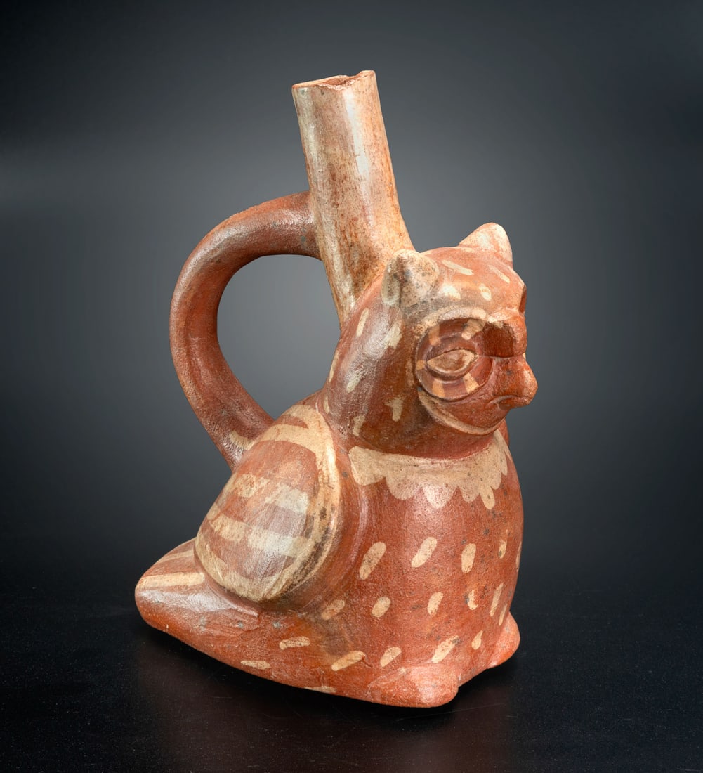 A Spout-and-Handle Effigy Bottle: Owl, Late Moche, Peru, 450-700 CE (1 of 5)