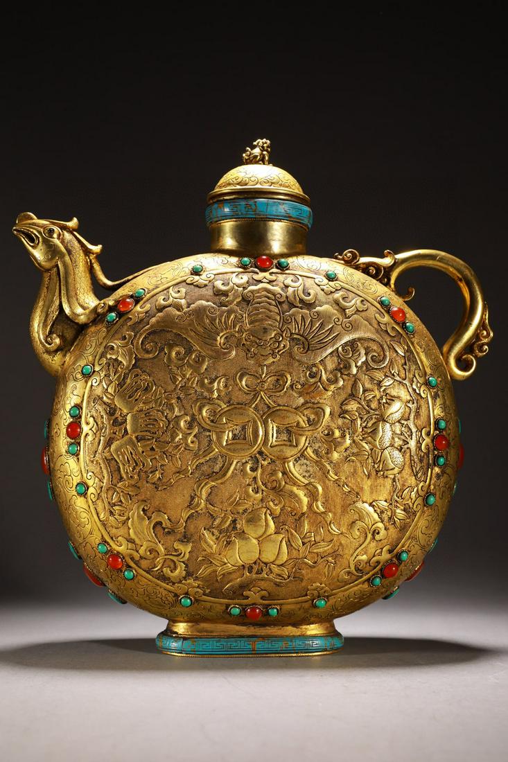 CHINESE GILT BRONZE POT (1 of 7)