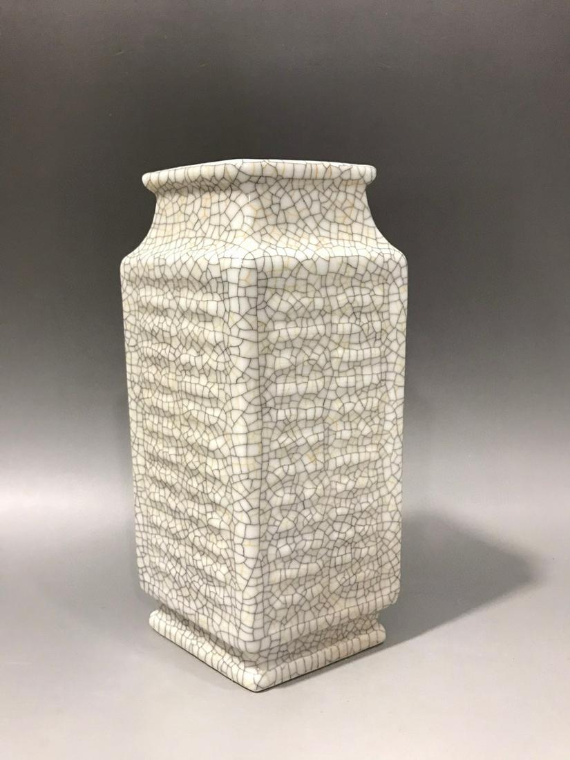 CHINESE GE GLAZED VASE (1 of 6)