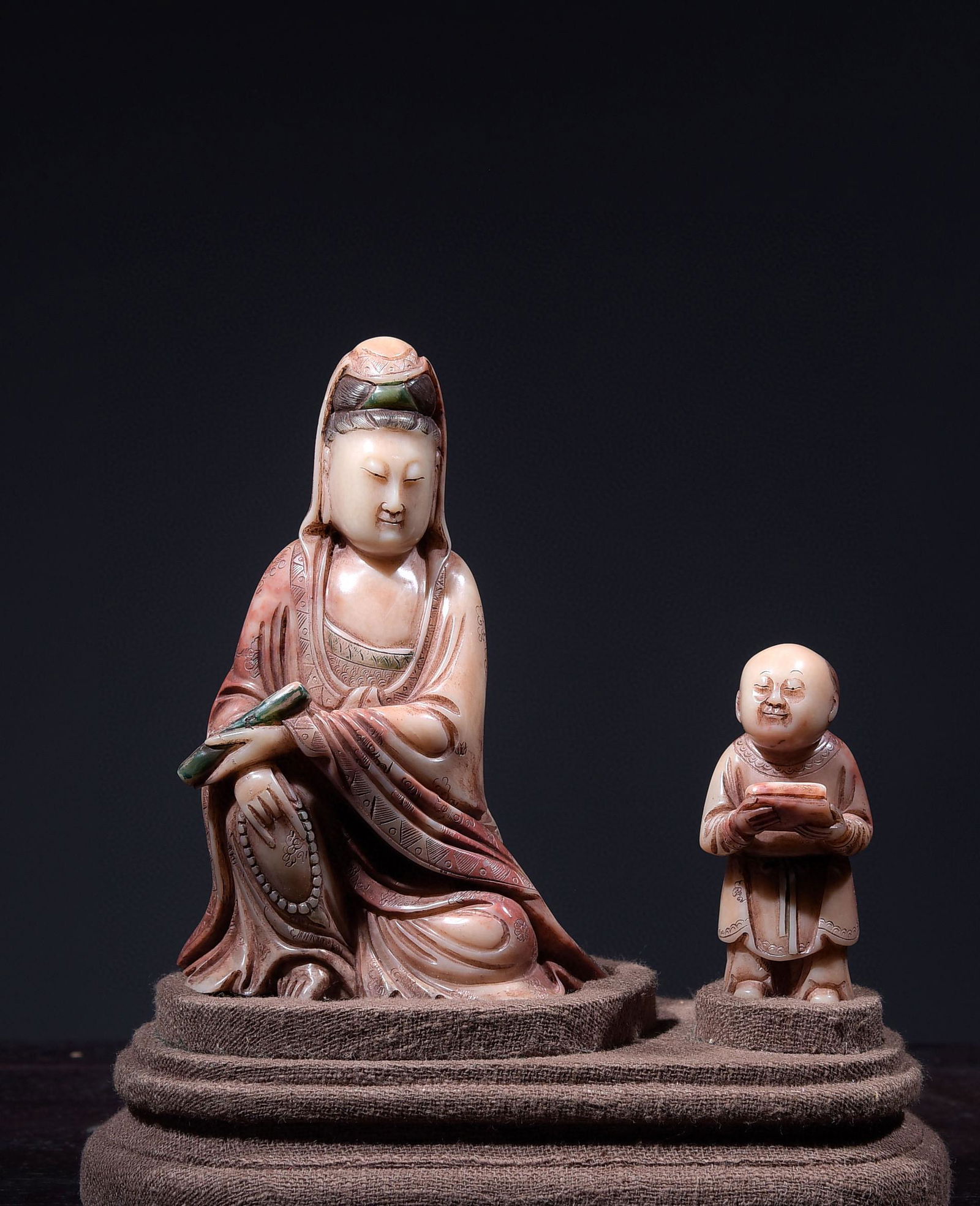 CHINESE SOAPSTONE ORNAMENT (1 of 6)