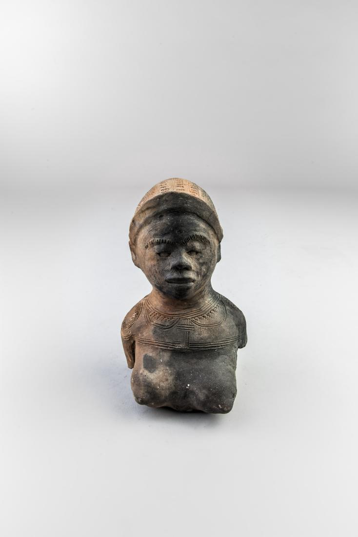 Bakongo pottery bust (1 of 1)