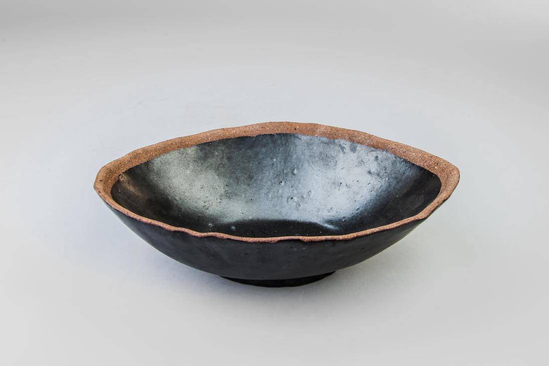 Sung-Yun Wi, Korean bowl (1 of 1)