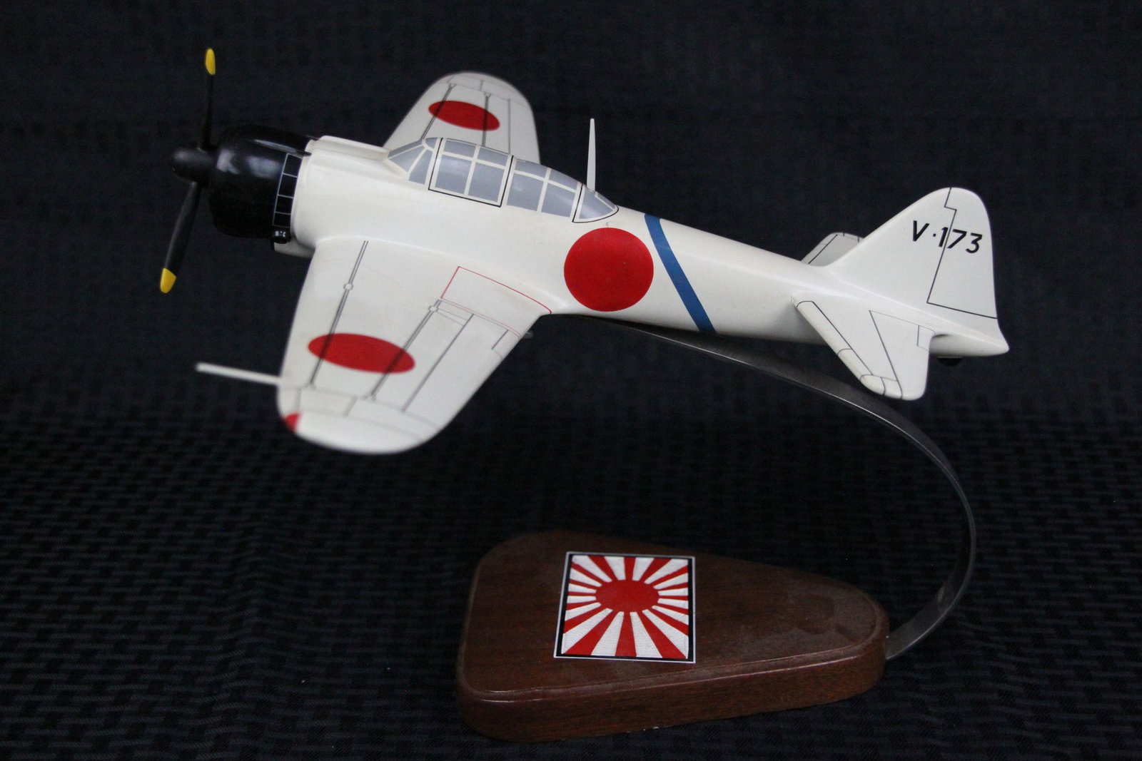 Vintage Japanese war airplane model with stand: Vintage Japanese war airplane model with stand, Average L:13"