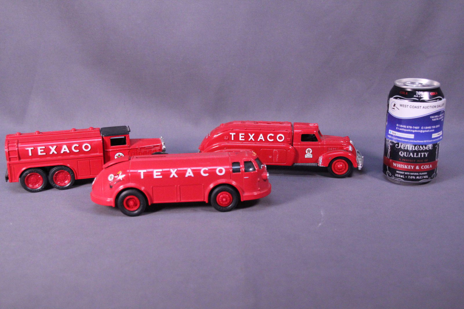 3 Texaco cast iron truck (1 of 6)