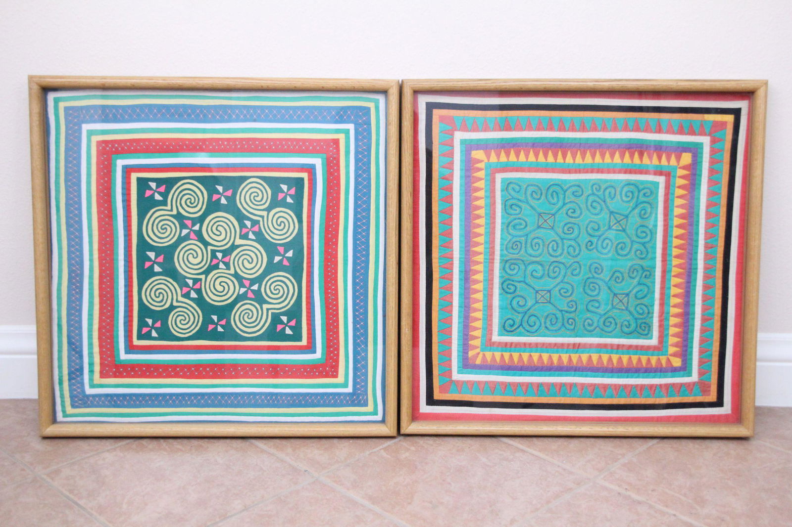 2 pcs framed Africa textile (1 of 6)