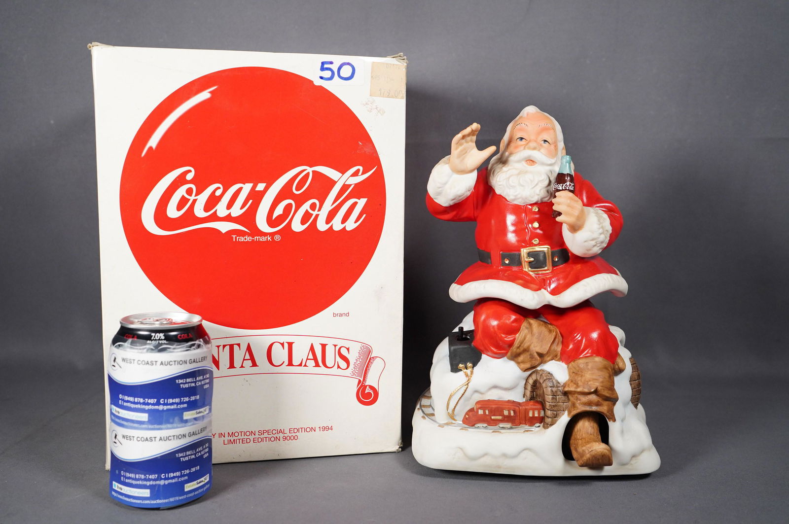 Coca Cola porcelain Santa (1 of 6)