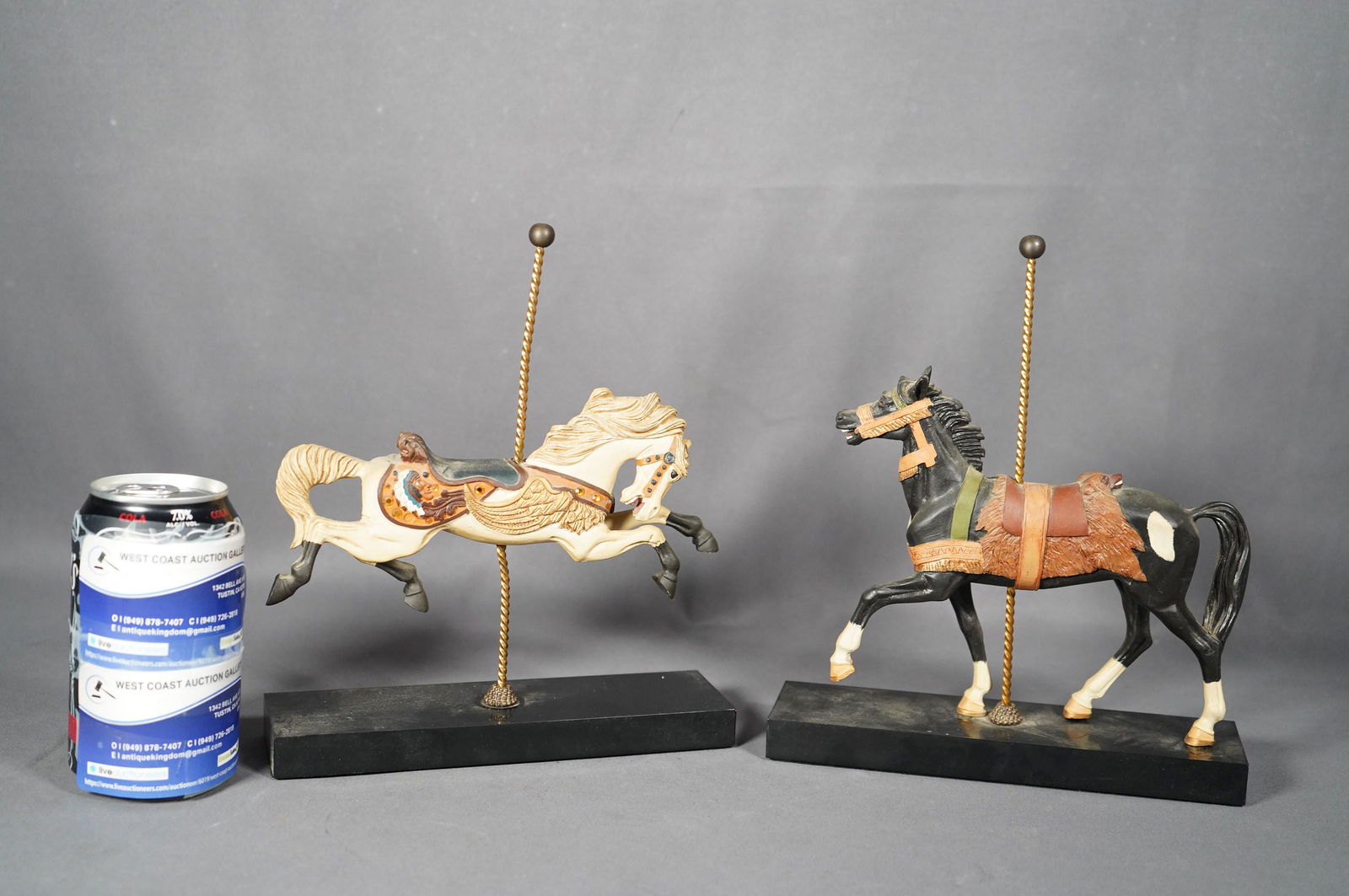 2 horse carousel figure (1 of 6)