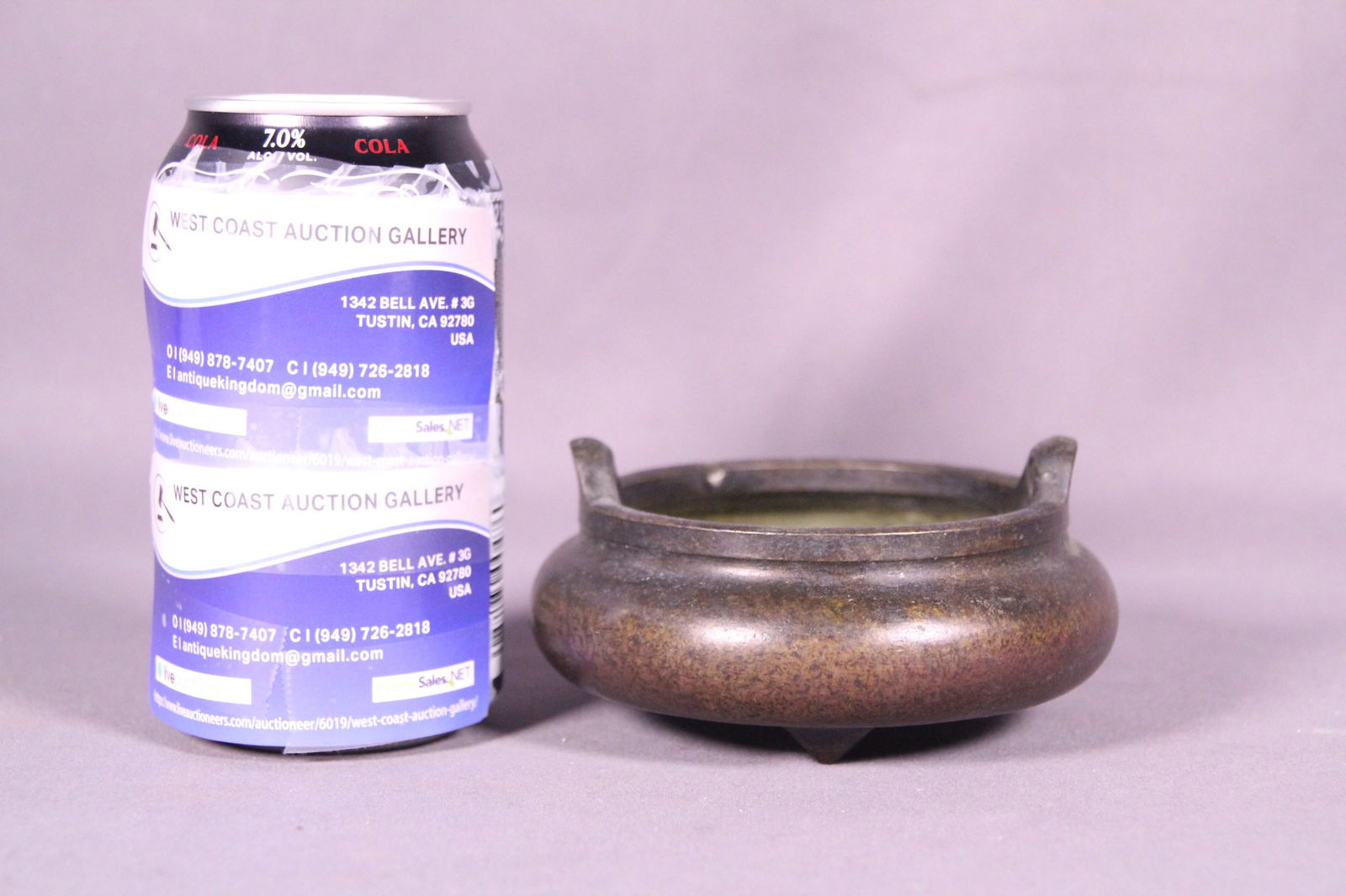 Chinese heavy bronze censer (1 of 6)