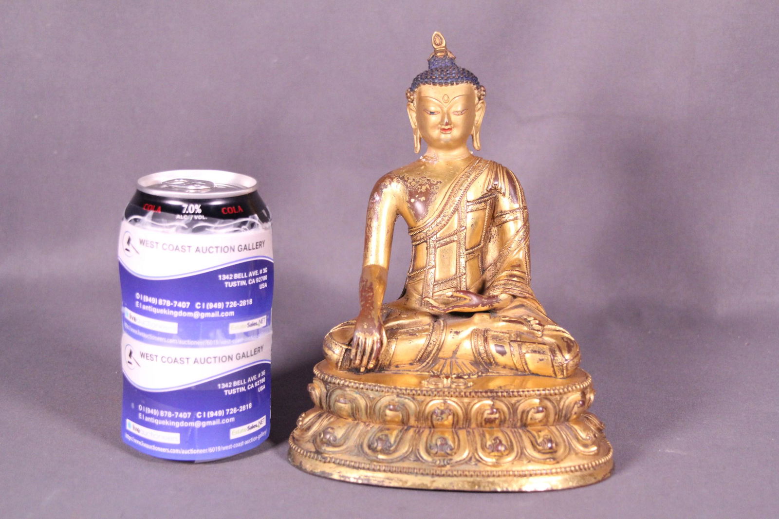 Chinese gilt bronze buddha (1 of 6)