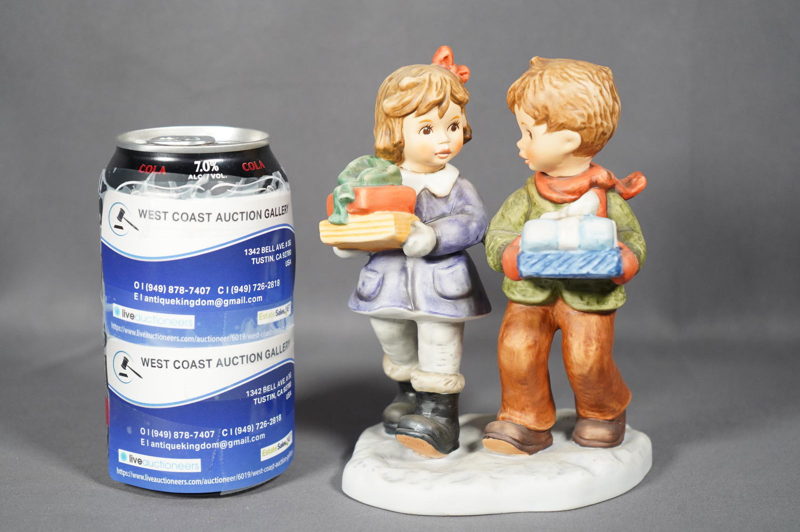 A vintage Hummel figurine (1 of 6)