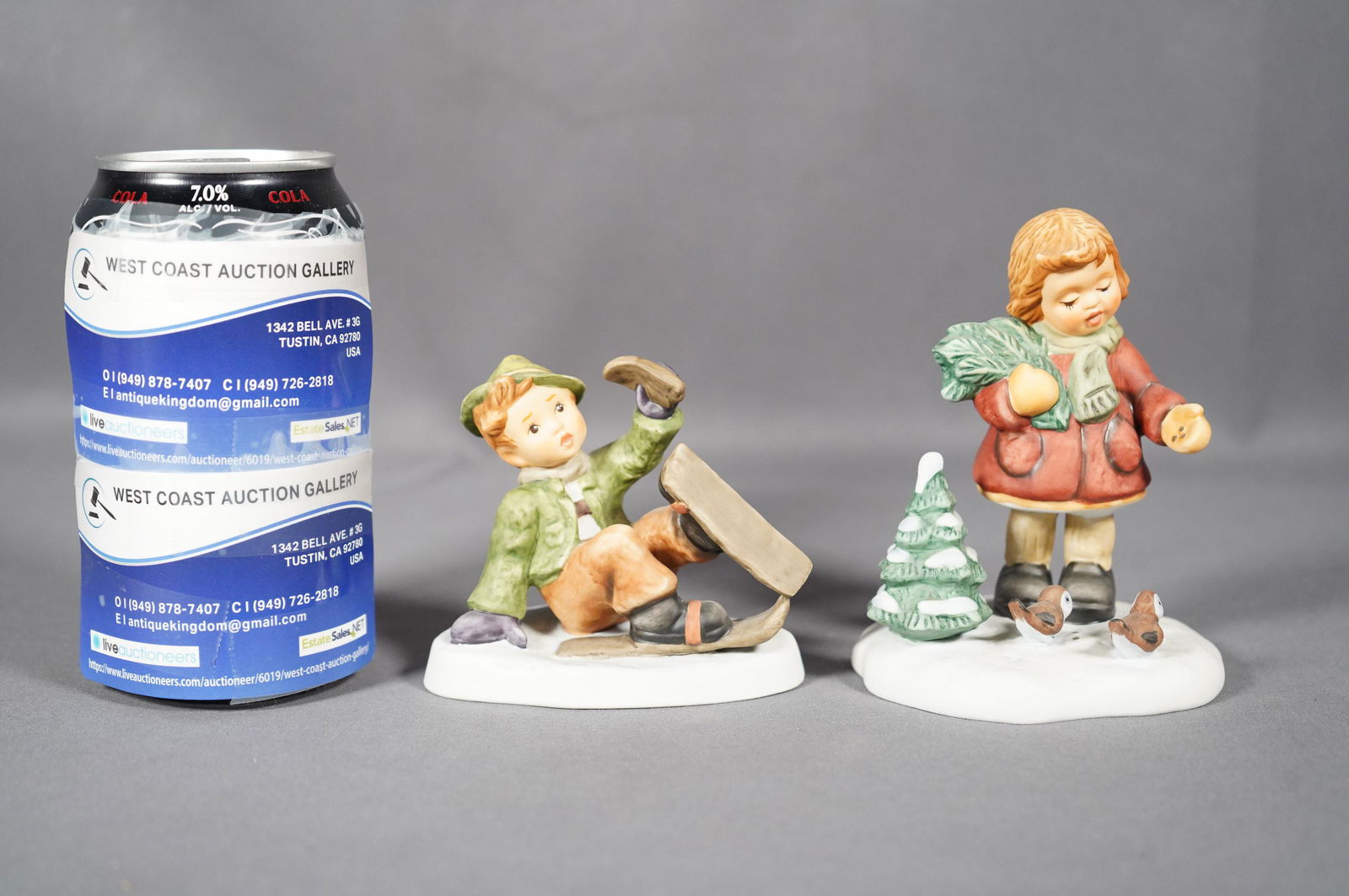 2 pcs Hummel figurine (1 of 6)