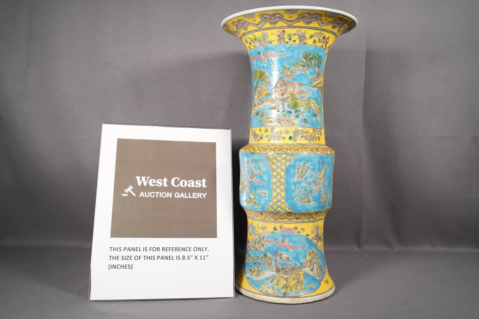 Chinese large vase (1 of 6)
