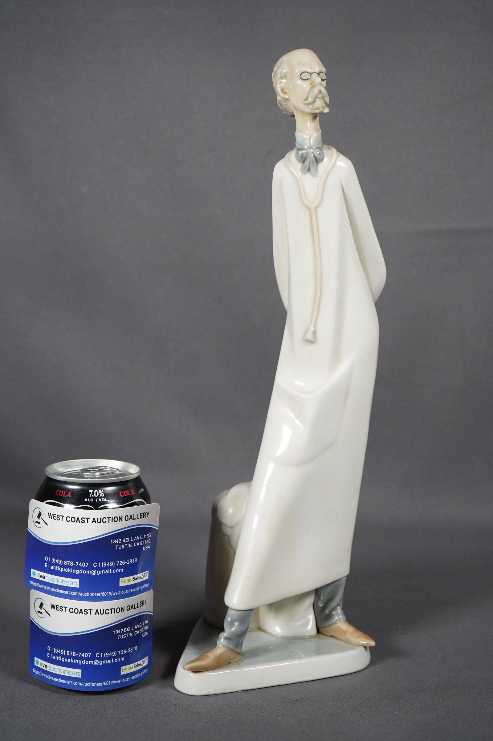 A tall Lladro figure (1 of 6)