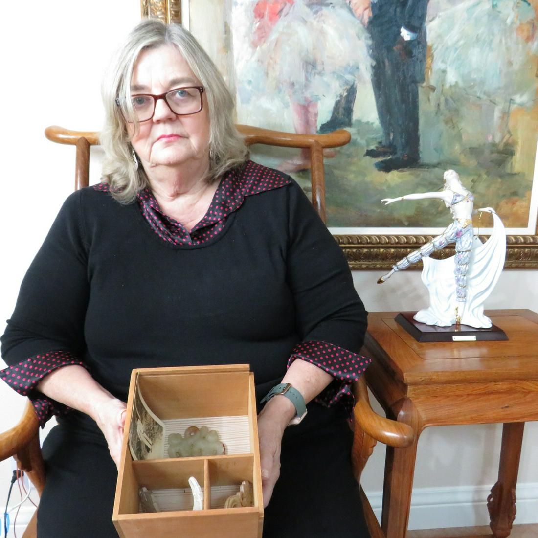 3 pcs archaic jade (1 of 6)