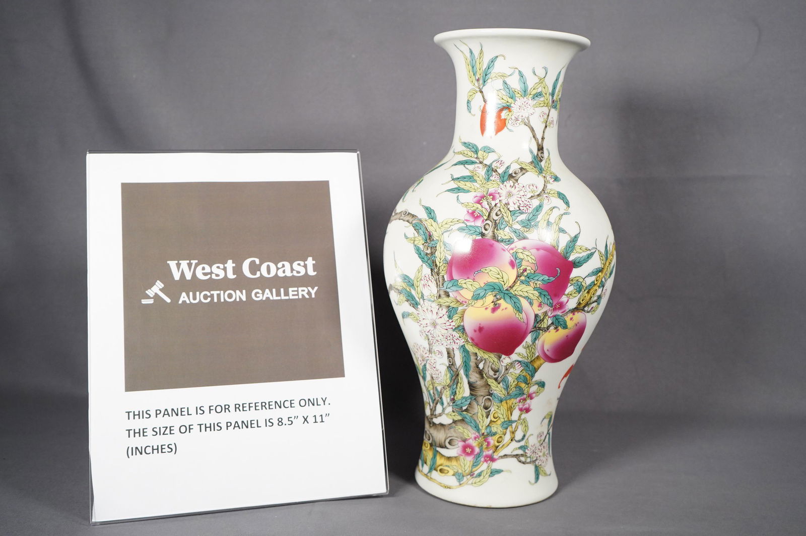 Chinese peach vase (1 of 6)