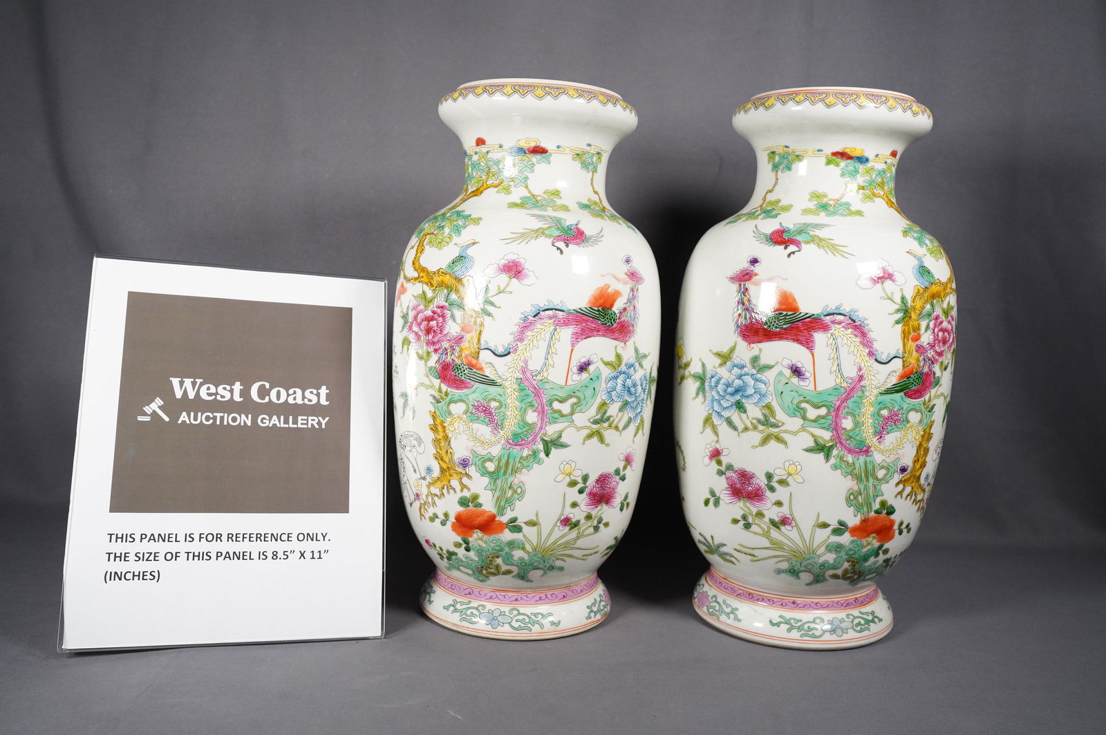 Chinese pair vase (1 of 6)