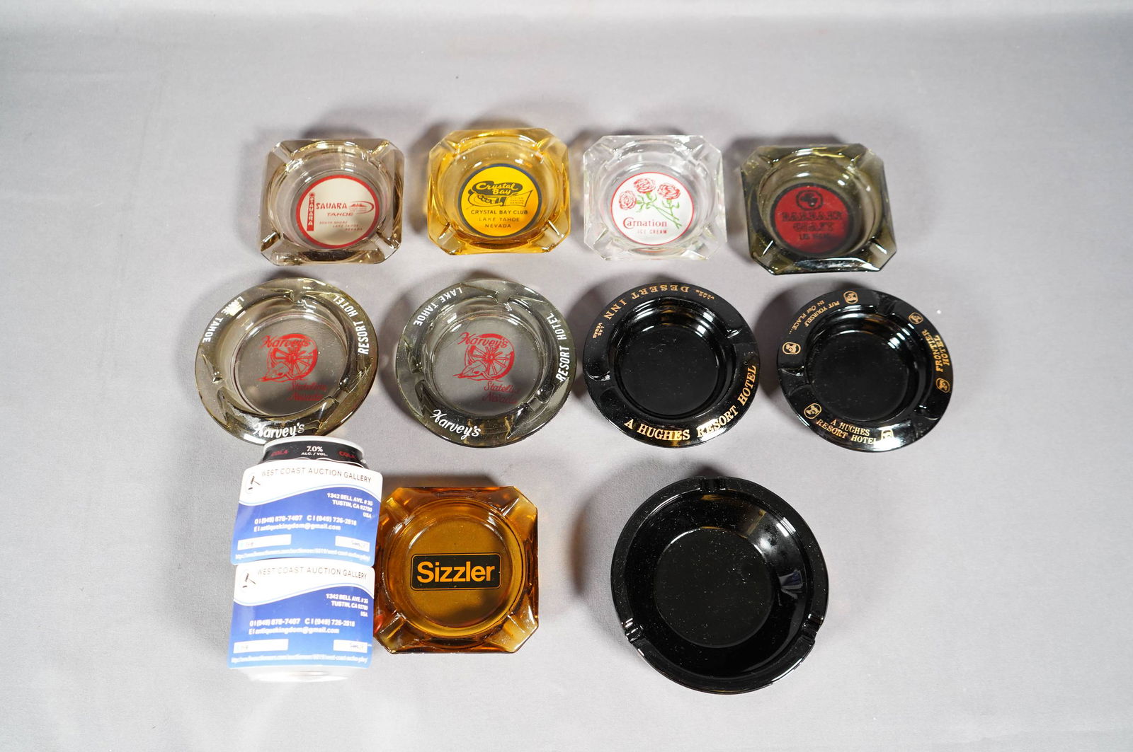 10 pcs Vegas ashtrays (1 of 6)