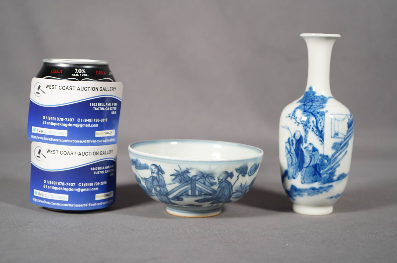 2 pcs Chinese porcelain items (1 of 6)