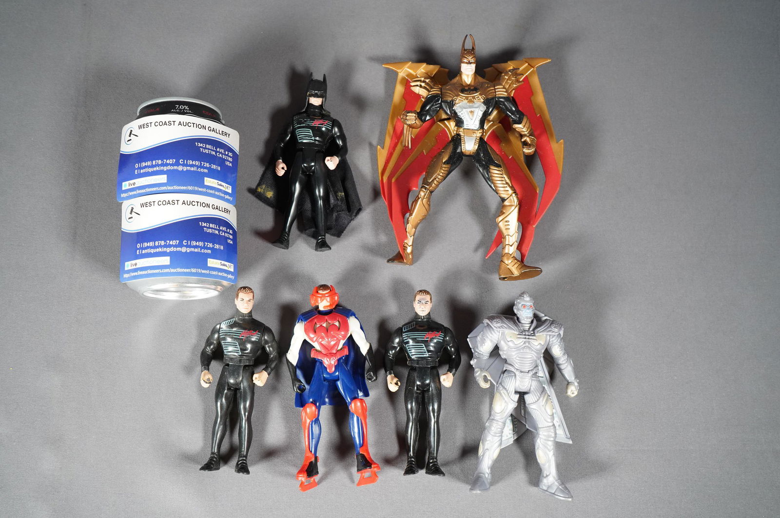 6 pcs DC action figures (1 of 6)