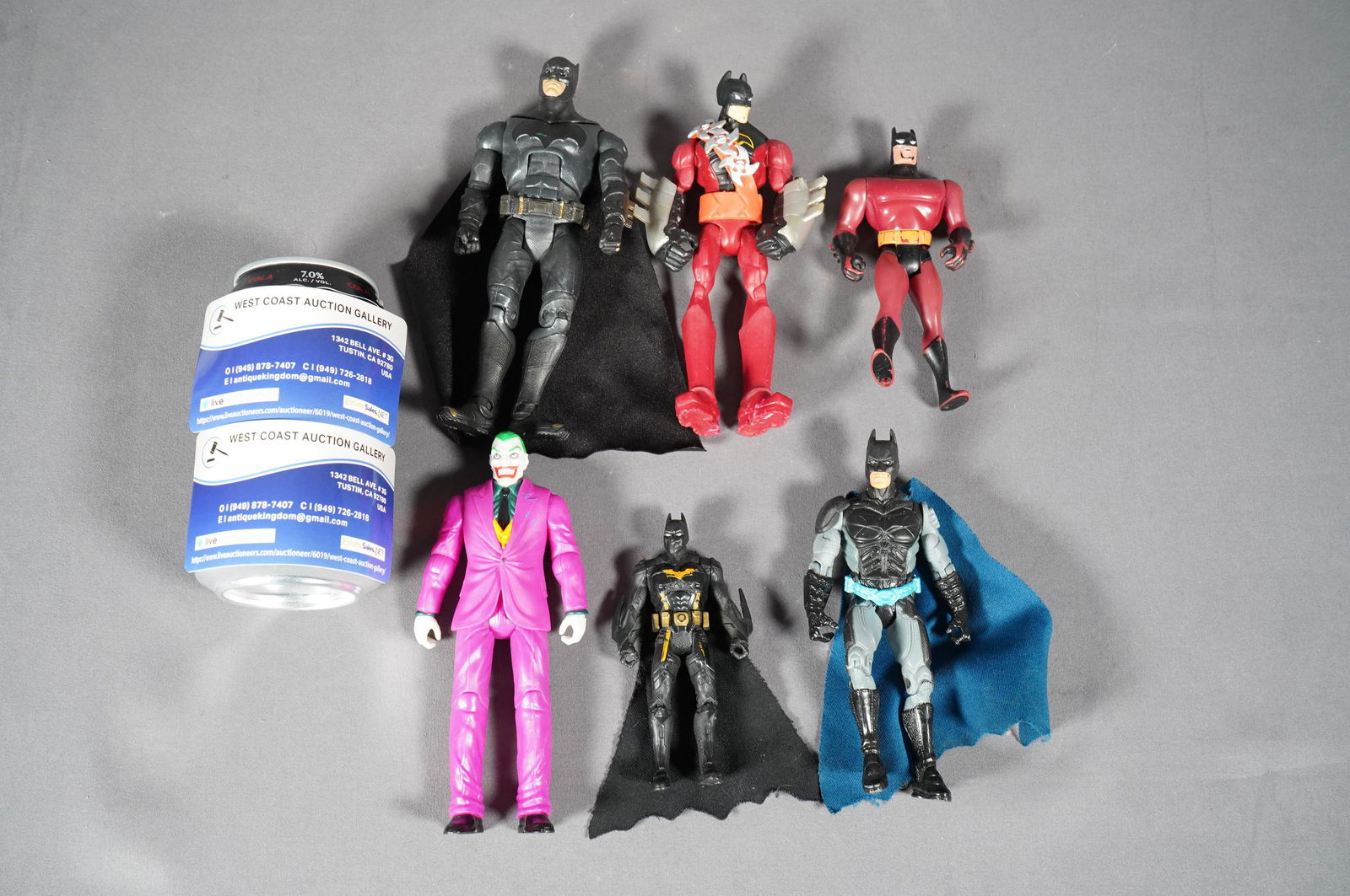6 pcs Batman action figures (1 of 6)