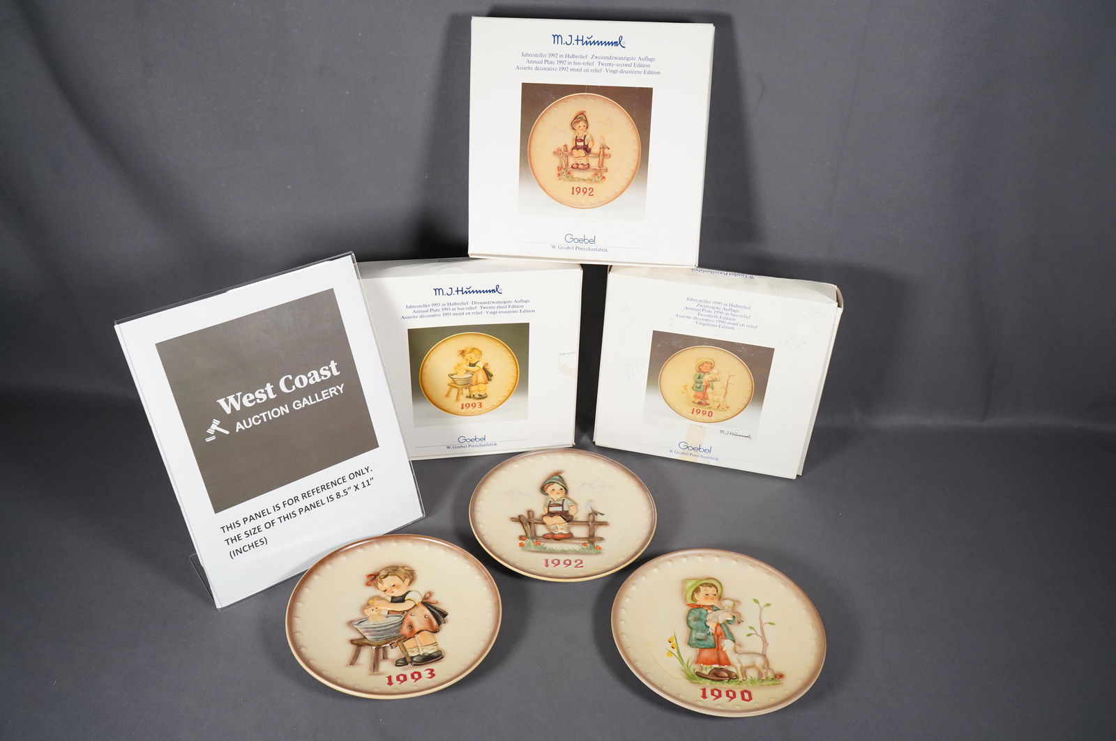 3 pcs Hummel plates (1 of 6)