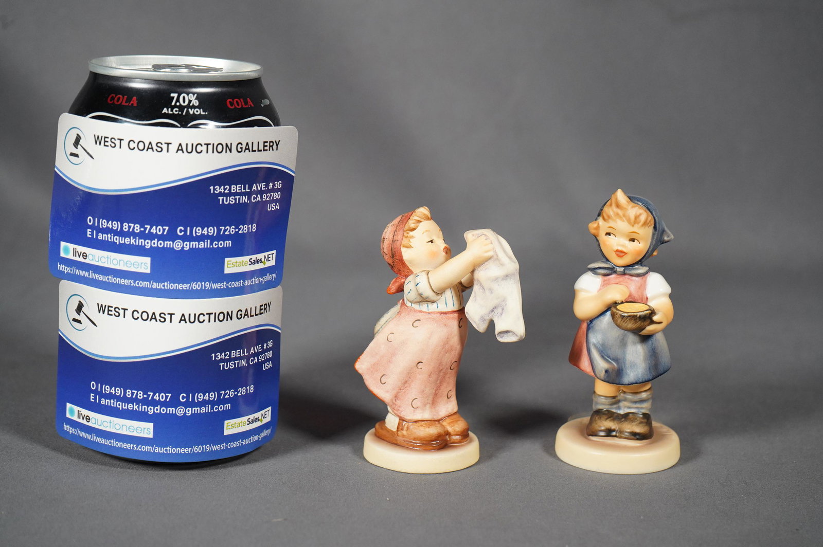 2 pieces Hummel figure (1 of 6)