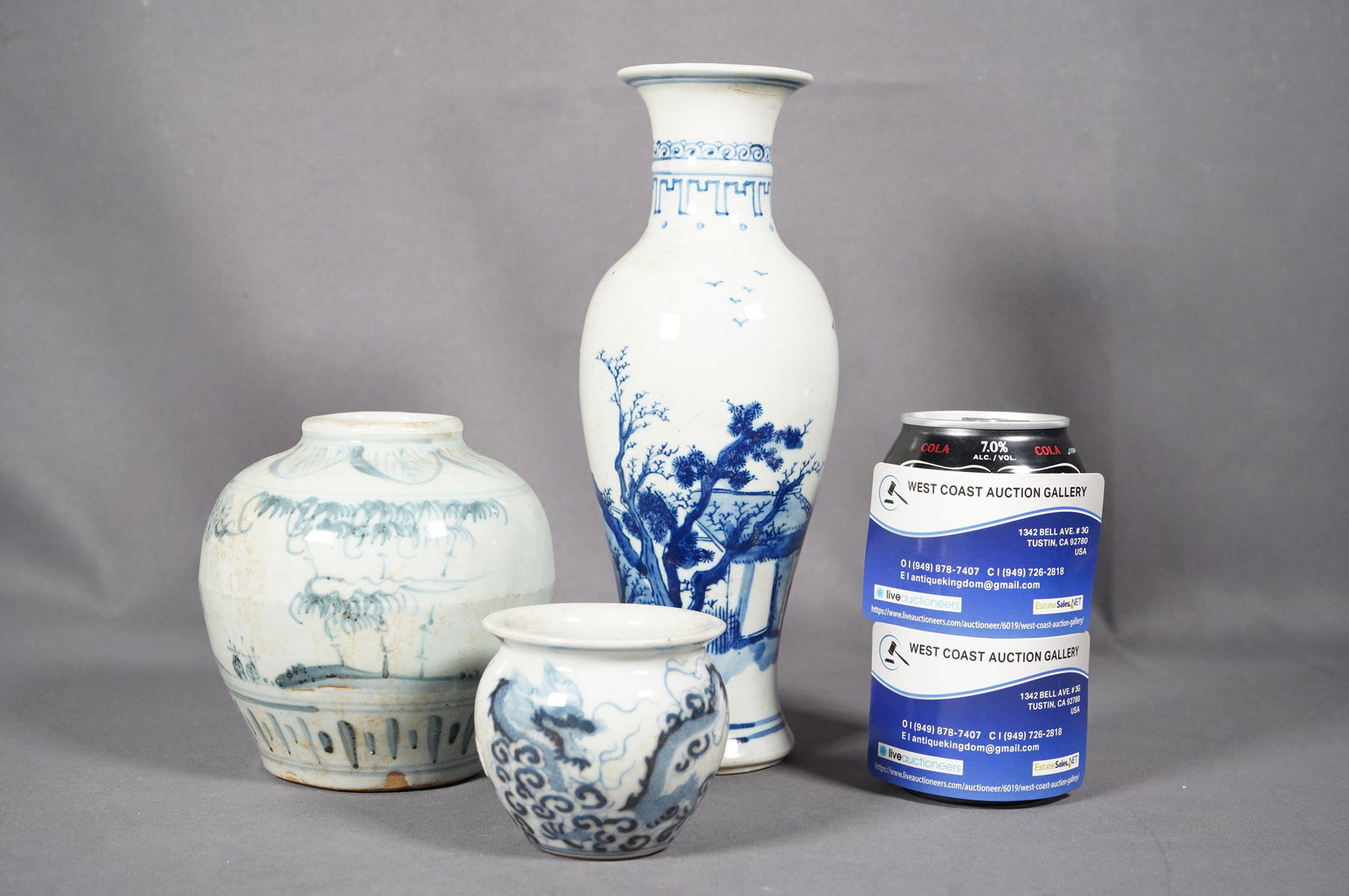 3 Chinese b/w item (1 of 6)