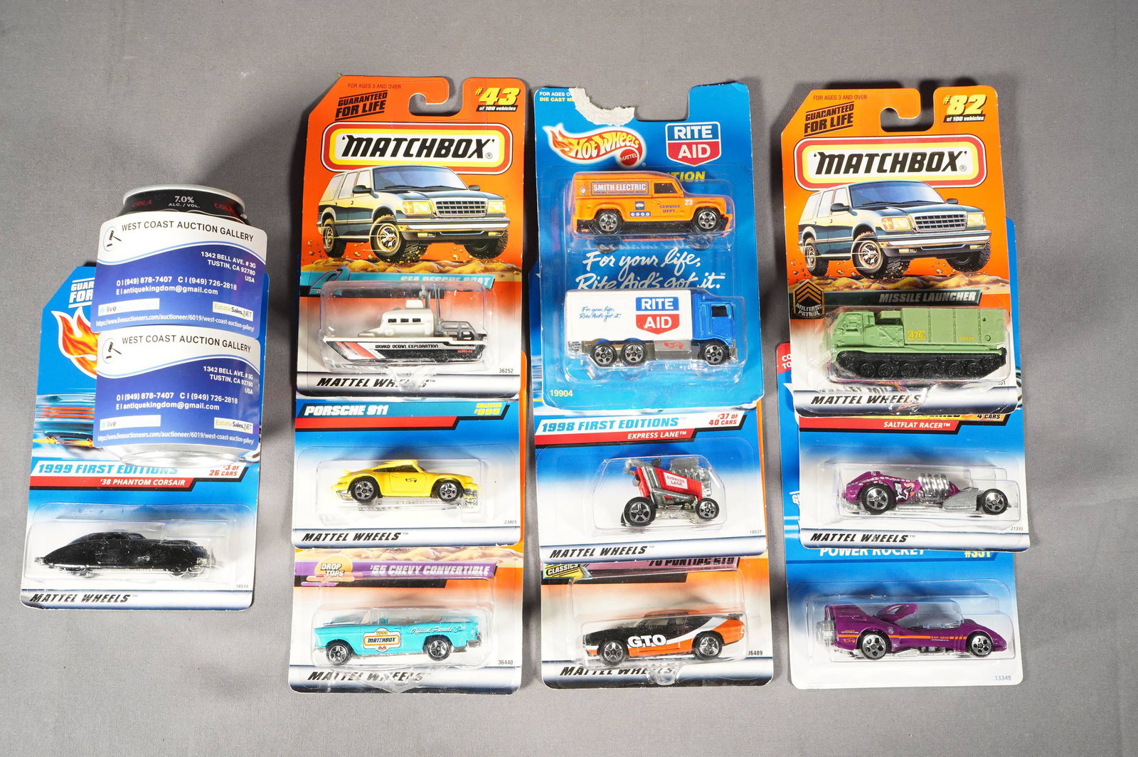 10 pcs Hot Wheels toy: 10 pieces Hot Wheels metallic car toy in brand new condition.