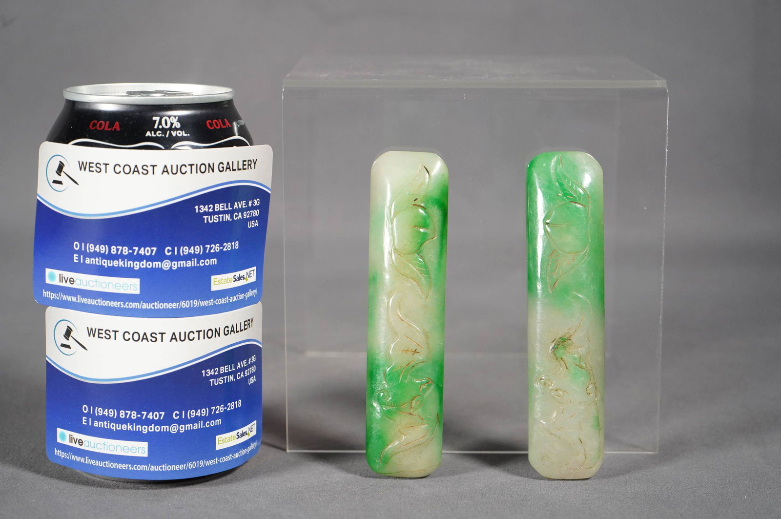 2 pcs Chinese jadeite item (1 of 6)