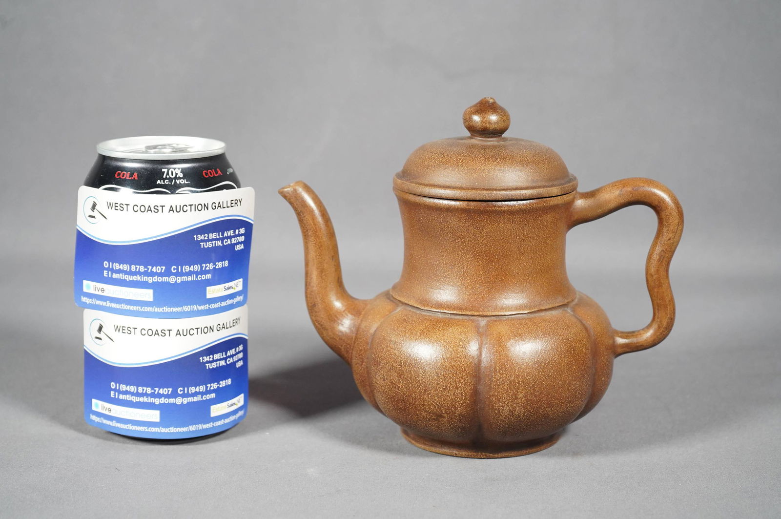 Chinese clay teapot (1 of 6)
