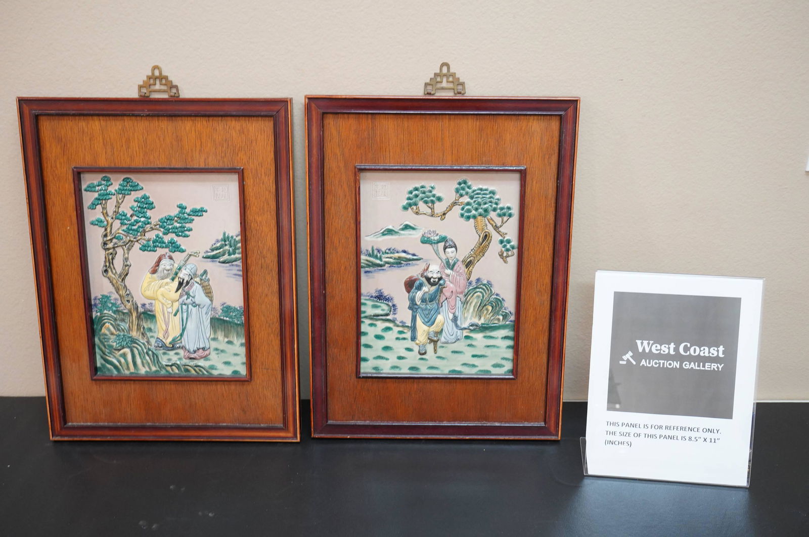2 pcs Chinese plaques (1 of 6)