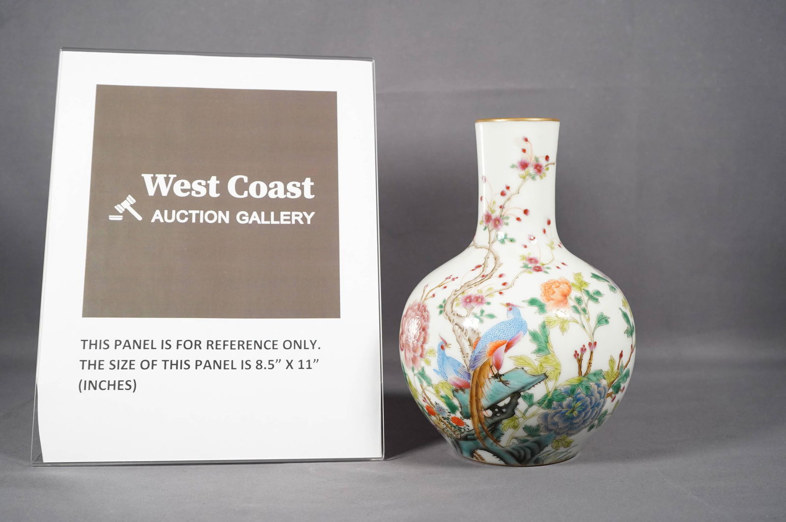 Chinese fine vase (1 of 6)