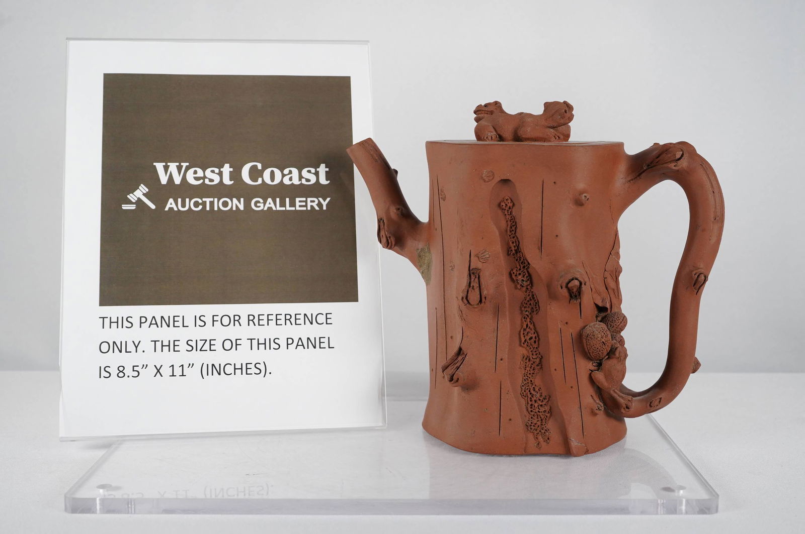 Chinese clay teapot (1 of 6)