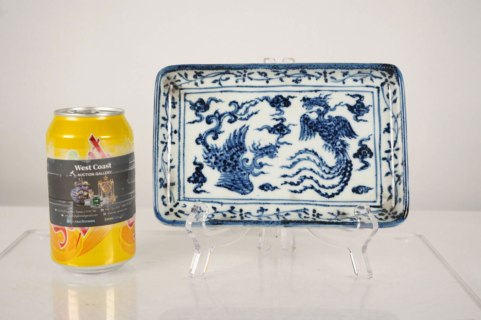 Chinese b/w tray (1 of 6)