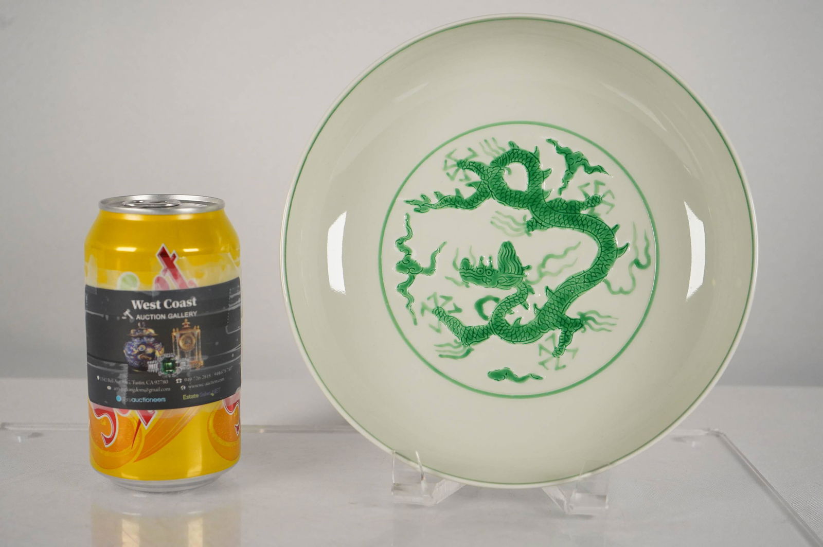 Chinese dragon plate (1 of 6)