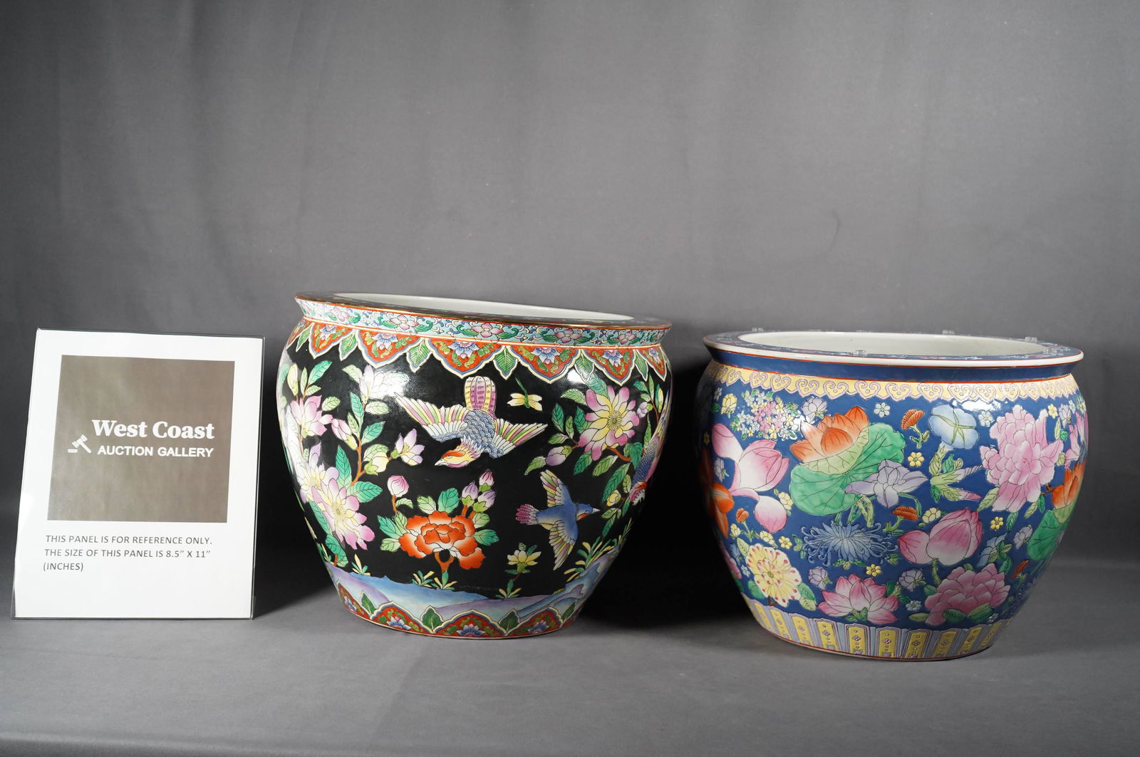 2 pcs Chinese pot (1 of 6)