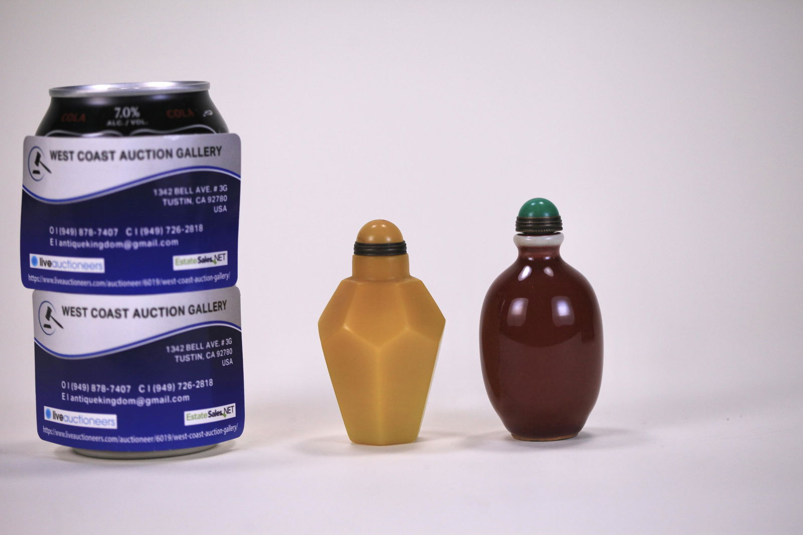 2 pcs Chinese snuff bottle (1 of 7)