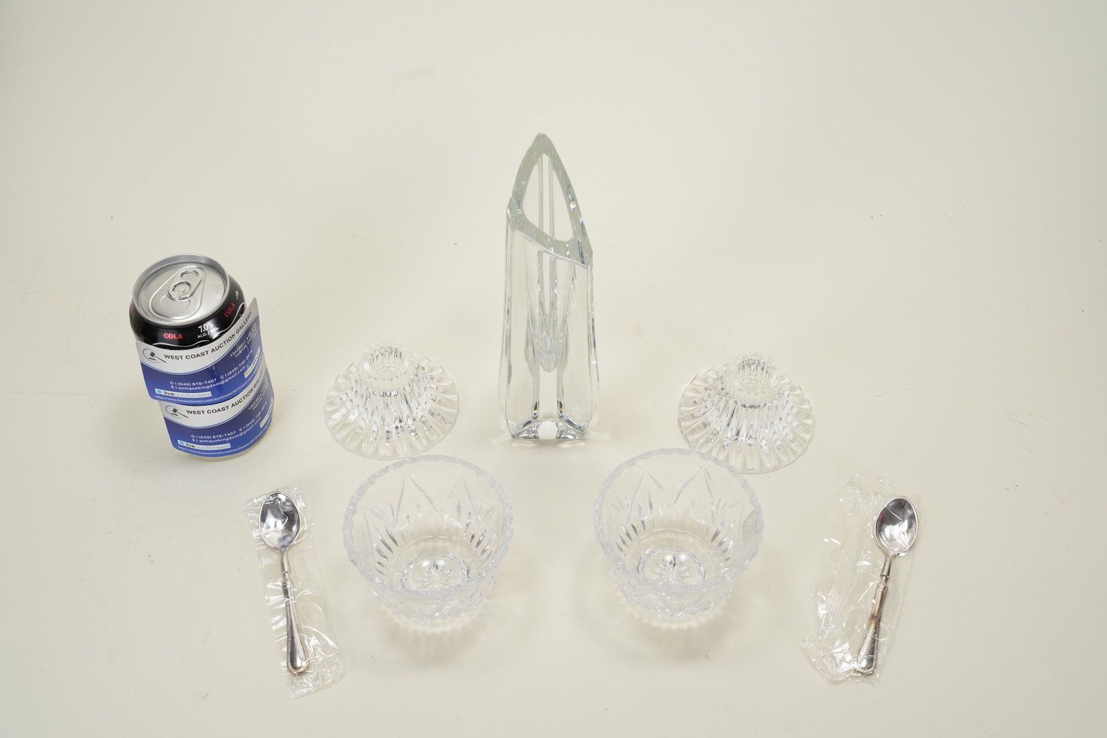 5 pcs Baccarat: 5 pcs Baccarat crystal pieces. Comes with original boxes.