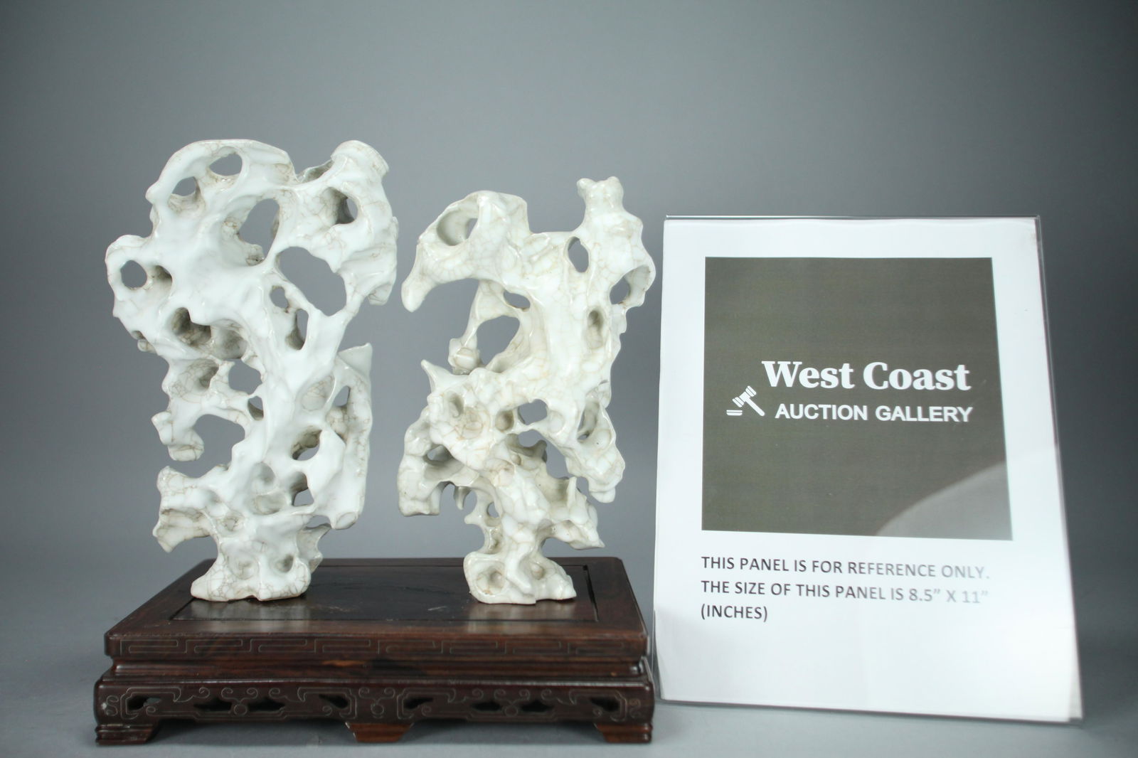 2 pcs Chinese porcelain (1 of 12)