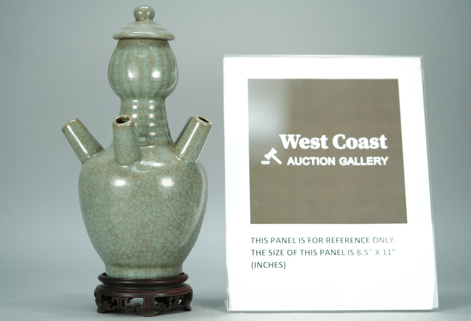 Chinese crackled vase (1 of 8)