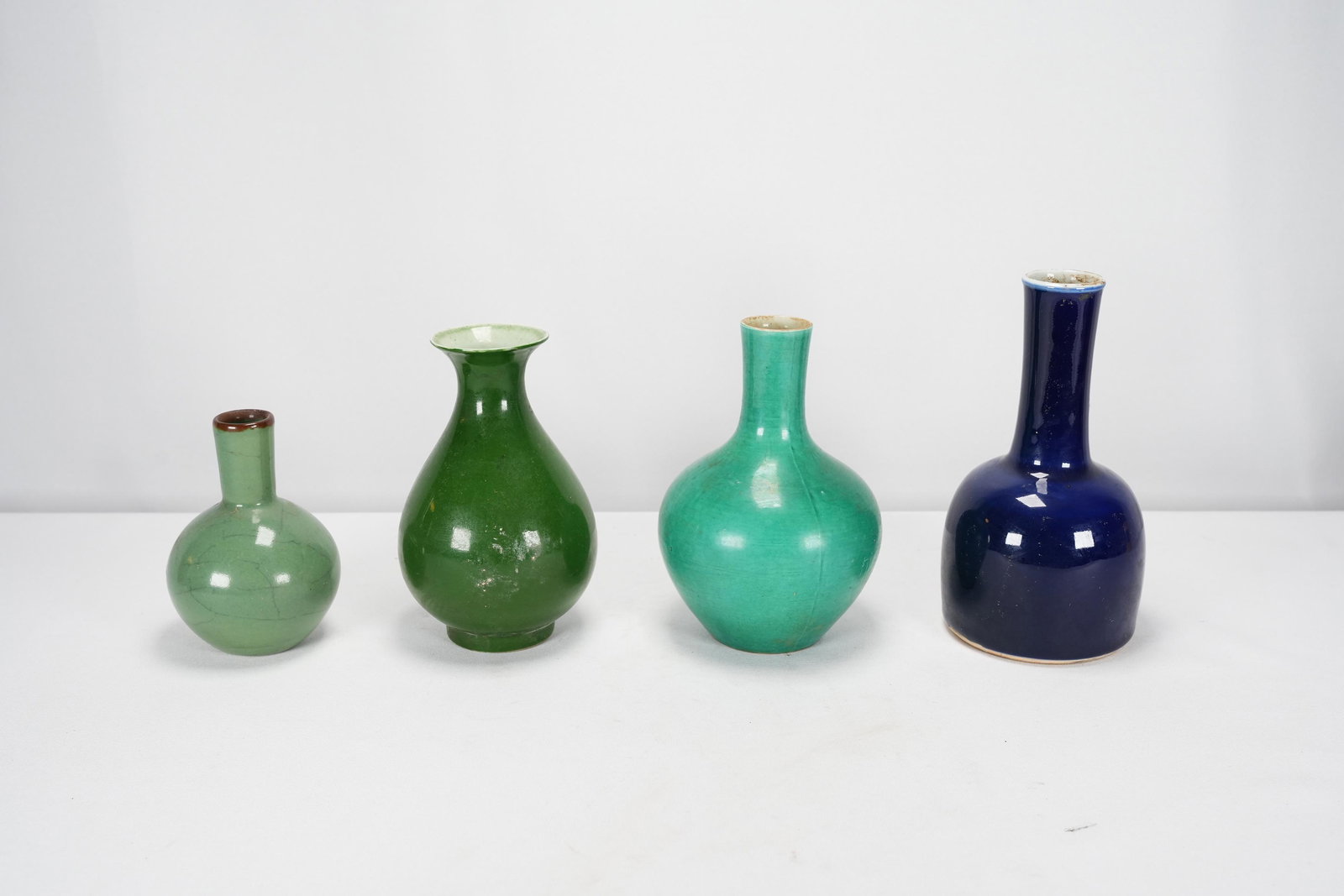 4 pcs Chinese vase (1 of 10)